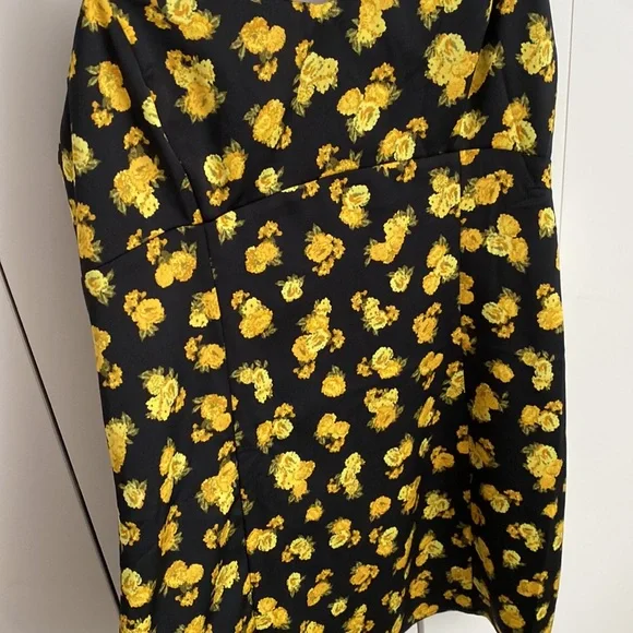 For love and lemons dress - Picture 5 of 10